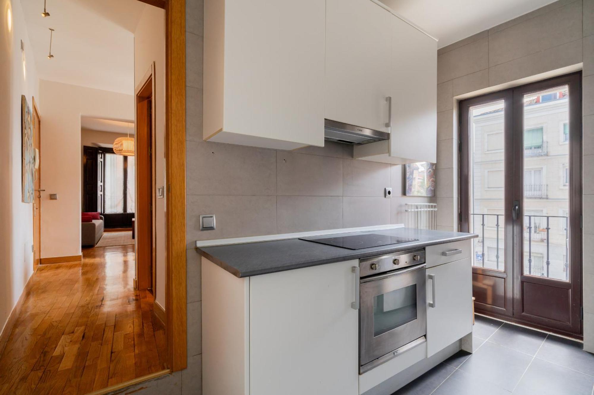 Apartamento Exterior En Lavapies Alquiler Temporal Madrid Esterno foto