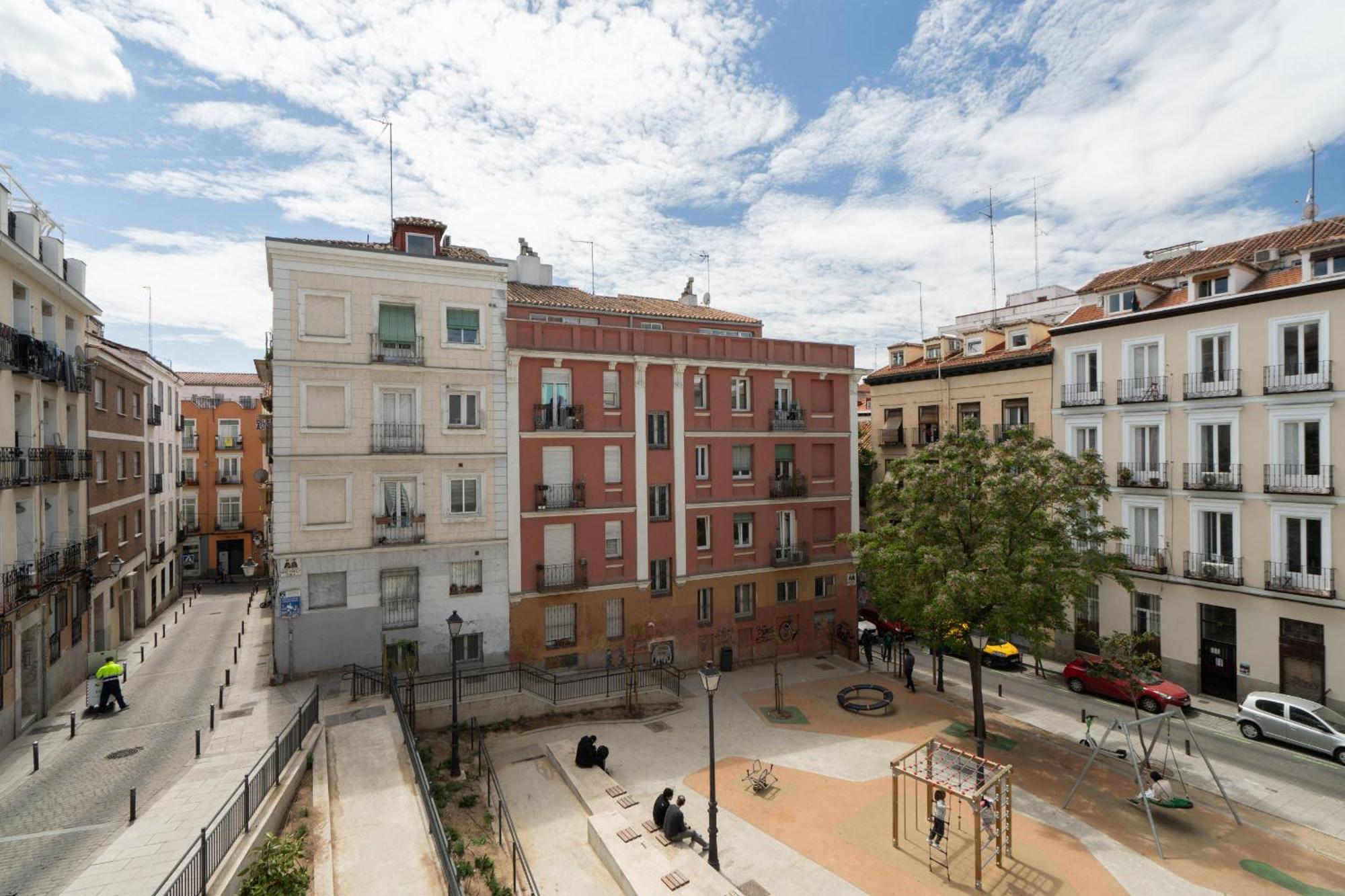 Apartamento Exterior En Lavapies Alquiler Temporal Madrid Esterno foto